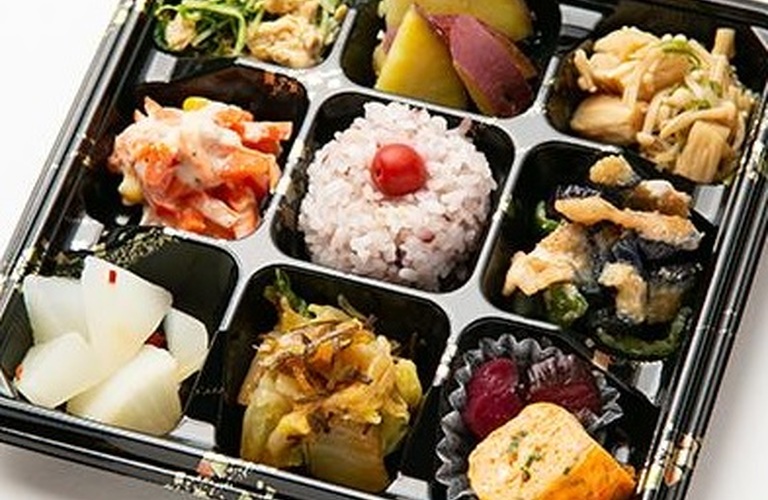 [東大阪 人気のヘルシー弁当配達]野菜と十六穀米の手作りヘルシー弁当